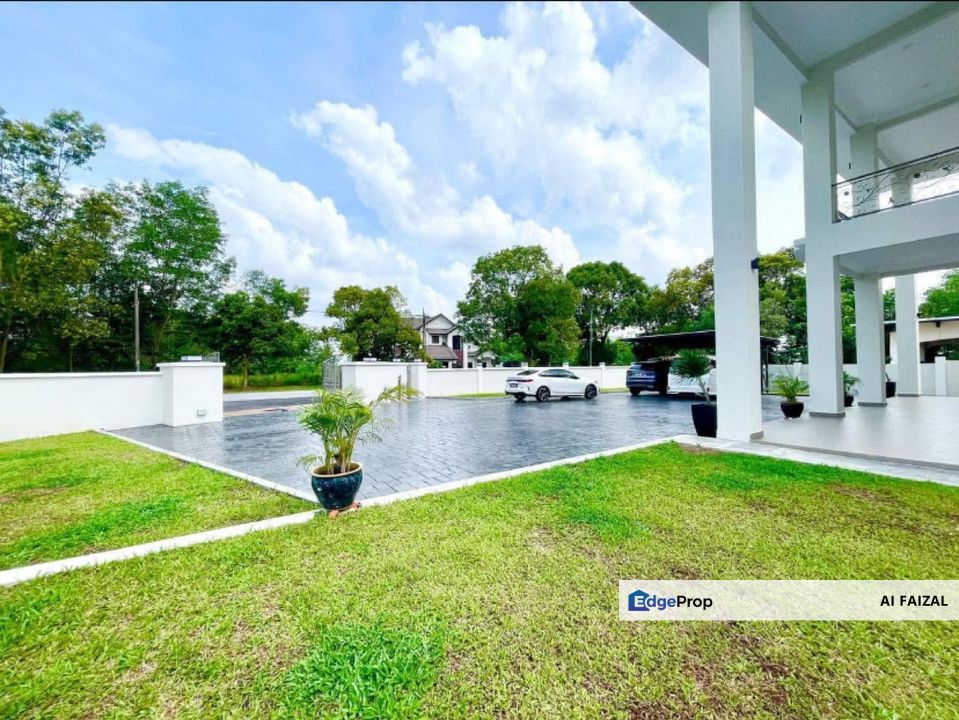 FULLY FURNISHED & RENOVATED 2 Storey Bungalow Rasah Kemayan, Seremban, Negeri Sembilan, Seremban