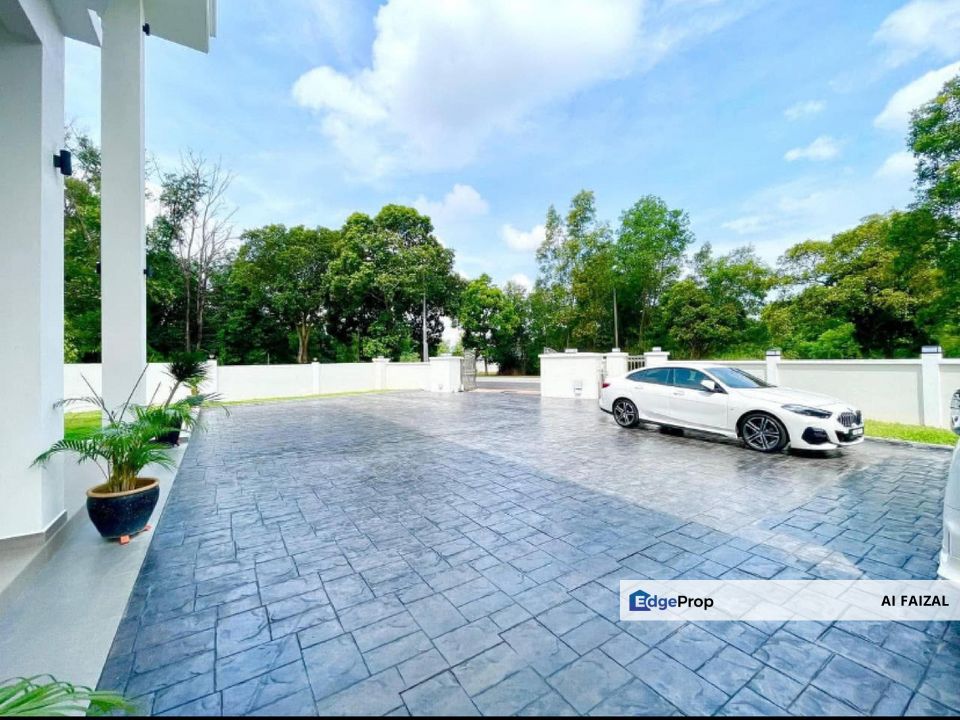 FULLY FURNISHED & RENOVATED 2 Storey Bungalow Rasah Kemayan, Seremban, Negeri Sembilan, Seremban