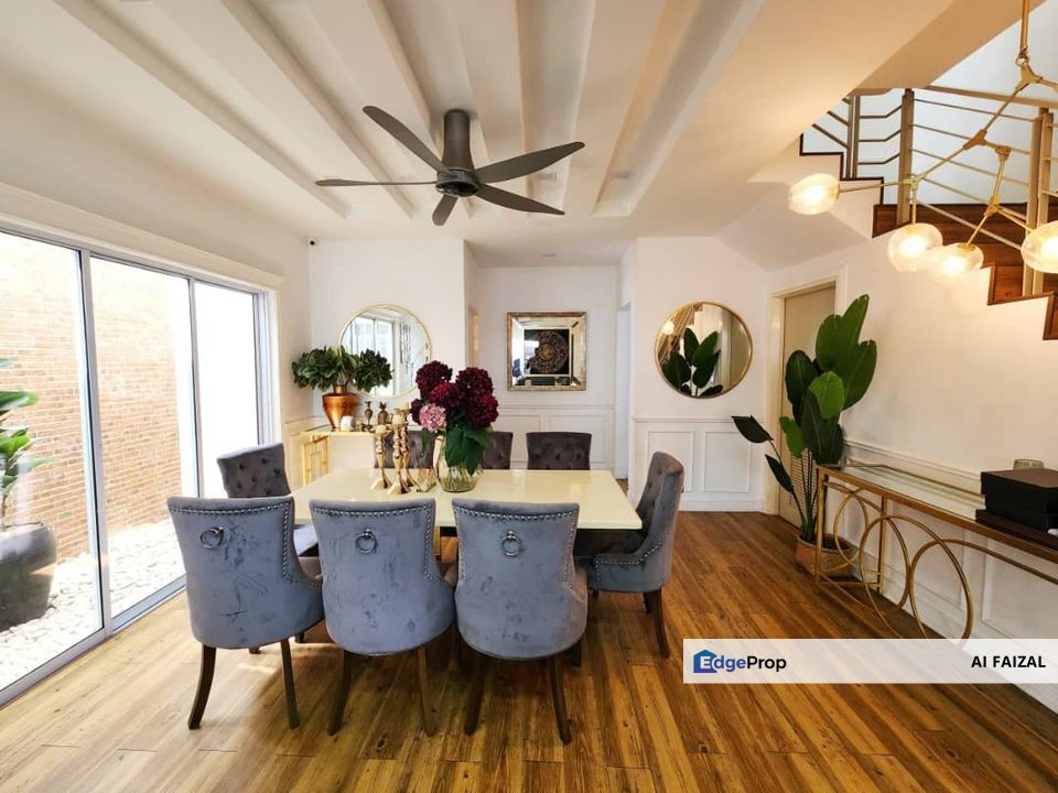 RENOVATED | Furnished Double Storey Terrace Superlink End Lot, The Clovers Homes Laman Semanggi Semenyih, Selangor, Semenyih