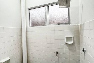 Taman Kinrara Seksyen 2