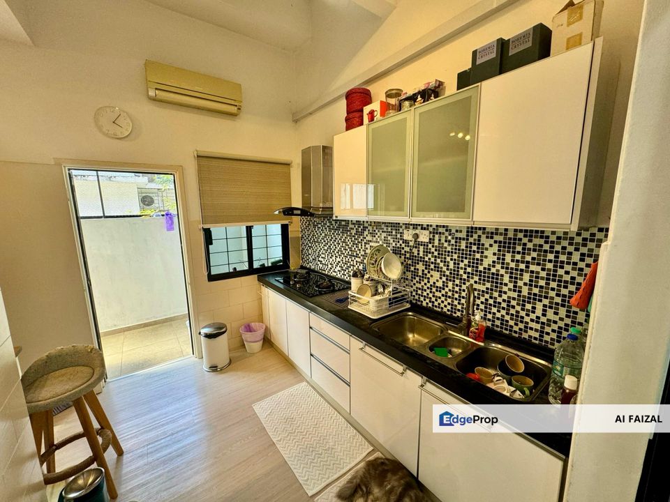 CHEAPEST RENOVATED & EXTENDED NICE UNIT Double Storey Terrace House  ALAM SARI, BANGI, Selangor, Bangi