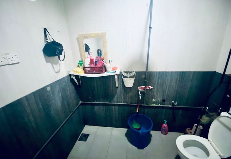 Corner -2 Storey, Bandar Tasik Selatan, Kuala Lumpur