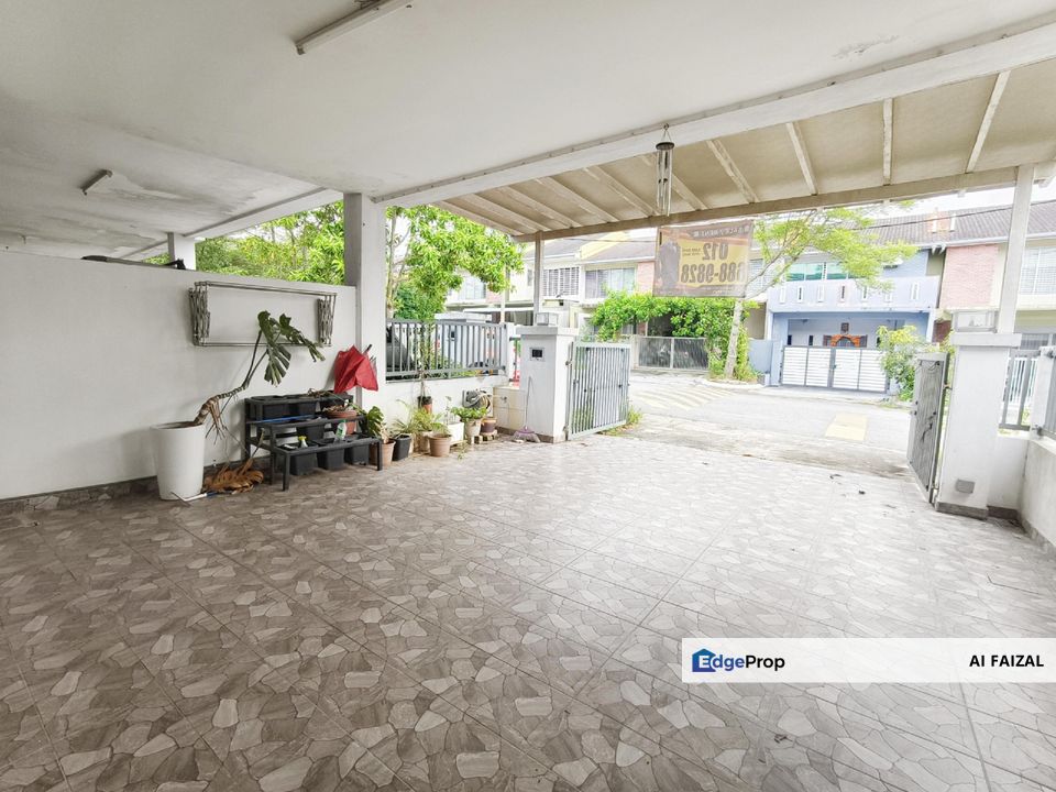 Fully Extended Double Storey Terrace House Taman Semenyih Parklands, Selangor, Selangor, Semenyih