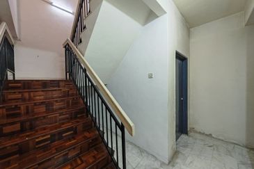 Double Storey Terrace 24x75 For sale Taman Lestari Perdana LP2, Seri Kembangan