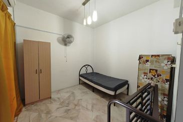 Double Storey Terrace 24x75 For sale Taman Lestari Perdana LP2, Seri Kembangan