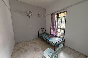 Double Storey Terrace 24x75 For sale Taman Lestari Perdana LP2, Seri Kembangan