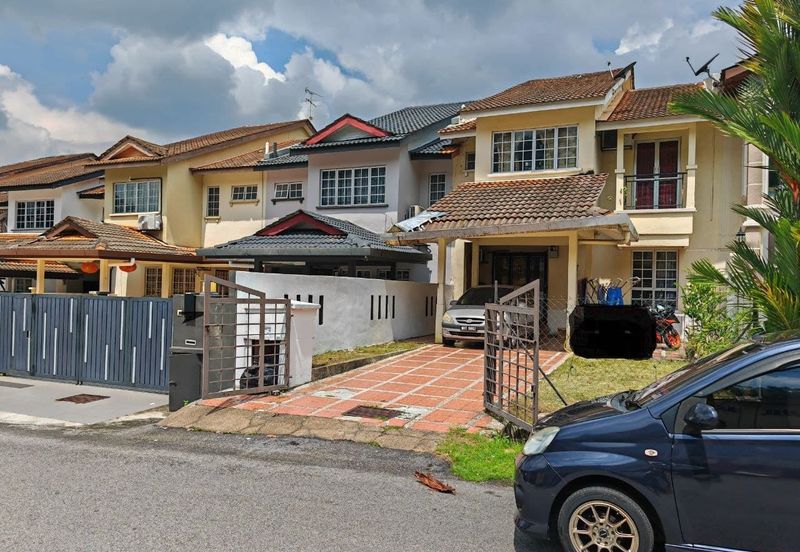 Double Storey Terrace 24x75 For sale Taman Lestari Perdana LP2, Seri Kembangan