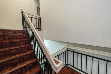 Double Storey Terrace 24x75 For sale Taman Lestari Perdana LP2, Seri Kembangan