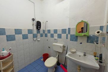 Double Storey Terrace 24x75 For sale Taman Lestari Perdana LP2, Seri Kembangan