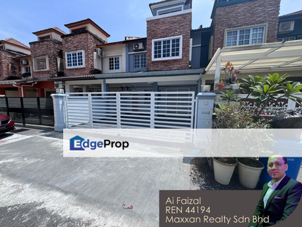 Under Market Value Double Storey Seksyen3 Bandar Baru Bangi, Selangor, Bangi