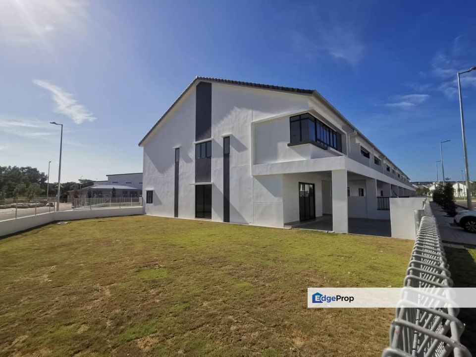 Corner Lot Superlink Sejati Lakeside, Selangor, Cyberjaya