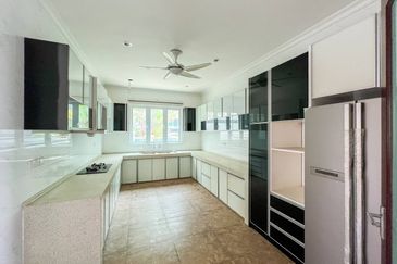 Banglo Turun Harga dari RM5.7Mil ke RM5.5Mil @Bungalow The Mines Resort @ Seri Kembangan