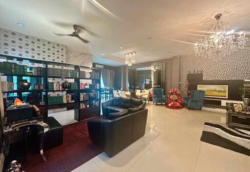 Bandar Mahkota Cheras