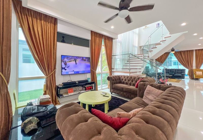 Renovated Semi-D Elymus Resort Homes, Bandar Sri Sendayan, Seremban.