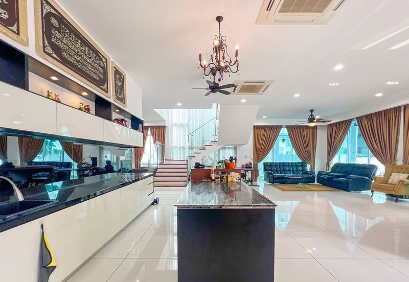 Renovated Semi-D Elymus Resort Homes, Bandar Sri Sendayan, Seremban.