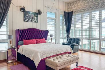 Renovated Semi-D Elymus Resort Homes, Bandar Sri Sendayan, Seremban.