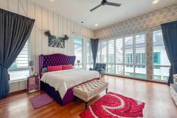 Renovated Semi-D Elymus Resort Homes, Bandar Sri Sendayan, Seremban.