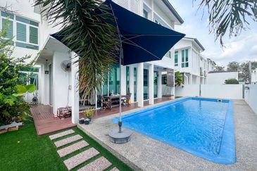 Renovated Semi-D Elymus Resort Homes, Bandar Sri Sendayan, Seremban.