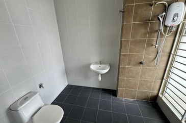 Double Storey Terrace Taman Ruby