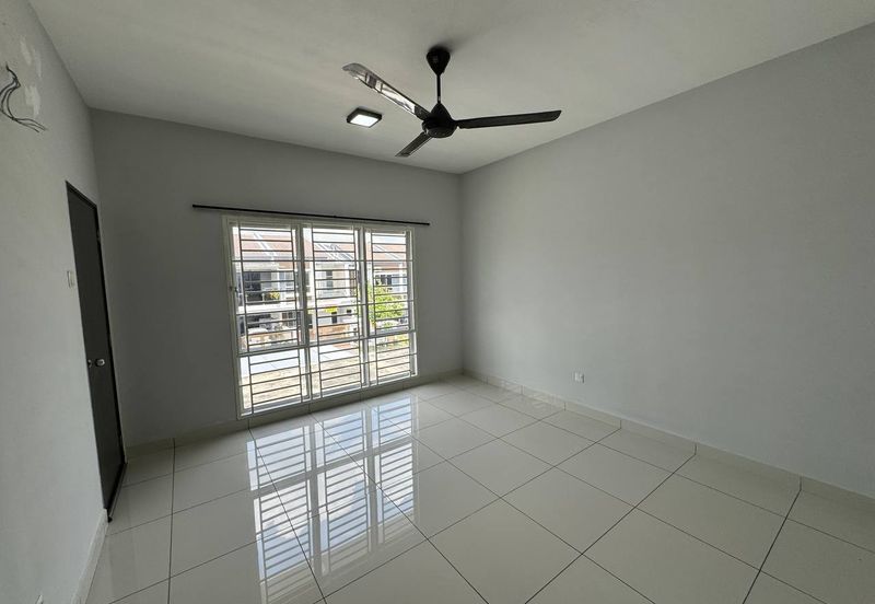 Double Storey Terrace Taman Ruby