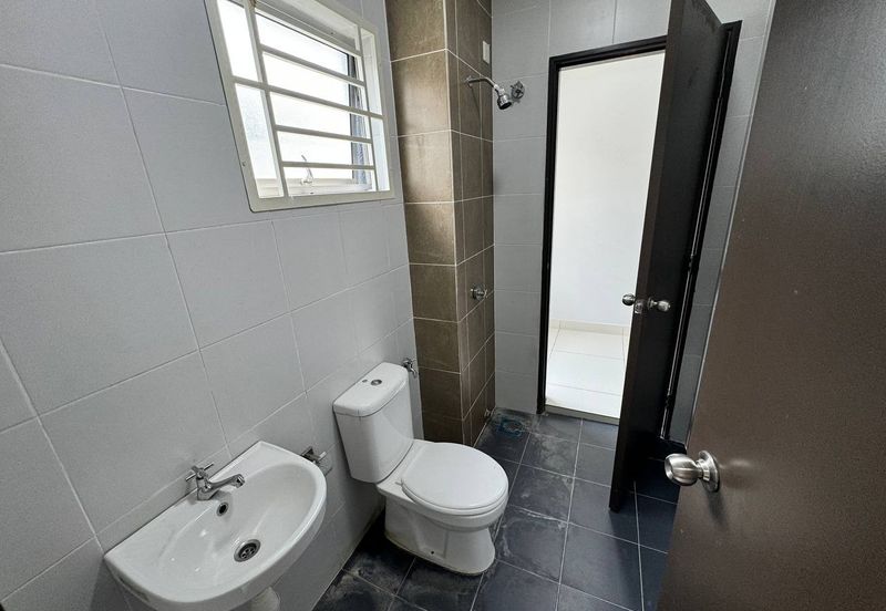 Double Storey Terrace Taman Ruby