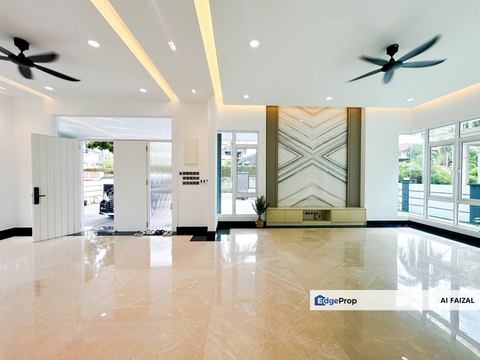 3 Storey Semi Bungalow @ Equine Park Seri Kembangan, Selangor, Seri Kembangan