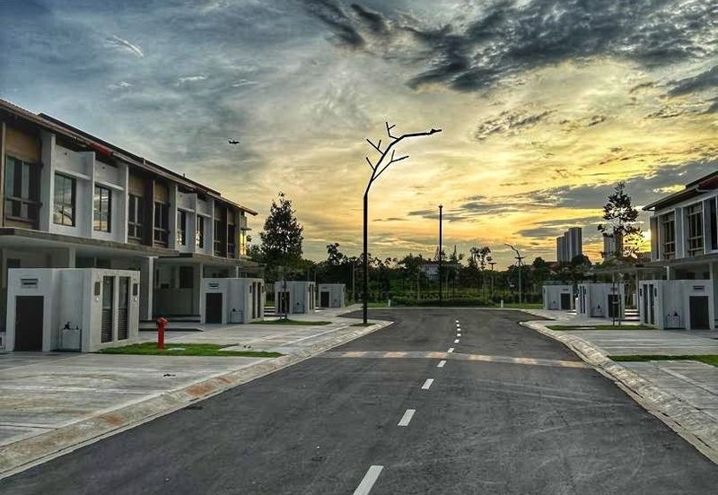 Setia Warisan Tropika (Belladonna)