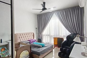 Setia Warisan Tropika (Belladonna)