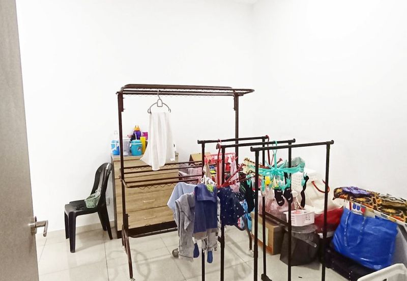 Setia Warisan Tropika (Belladonna)