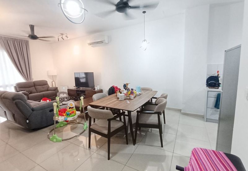 Setia Warisan Tropika (Belladonna)