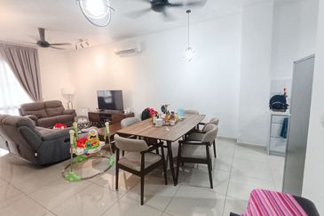 Setia Warisan Tropika (Belladonna)