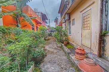 Renovated Seksyen 15 BB Bangi