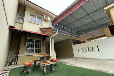 Renovated Seksyen 15 BB Bangi