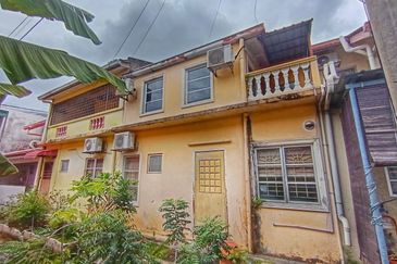 Renovated Seksyen 15 BB Bangi