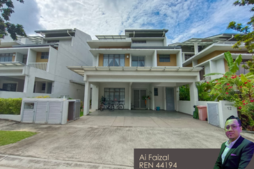 Bungalow Danau Mutiara Presint 16