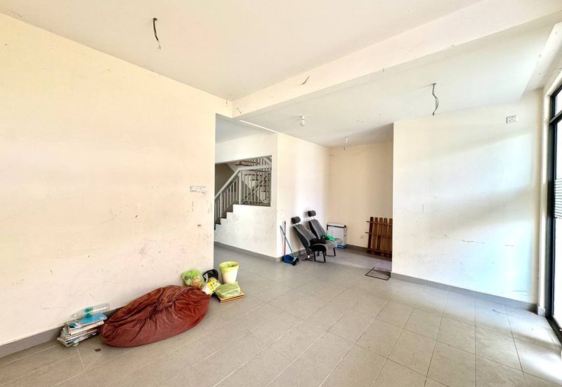 3 Storey Superlink Terrace House Ukay Tropika Ampanh