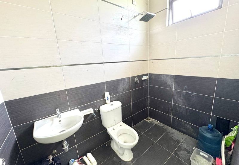 3 Storey Superlink Terrace House Ukay Tropika Ampanh