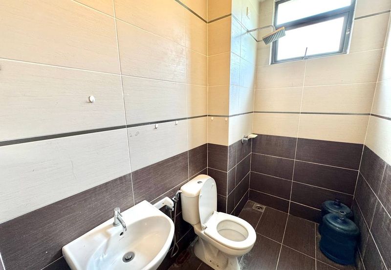 3 Storey Superlink Terrace House Ukay Tropika Ampanh