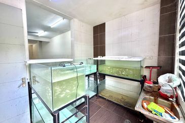 3 Storey Superlink Terrace House Ukay Tropika Ampanh