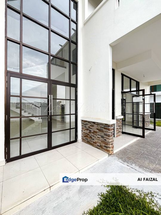 2.5 Storey Semi D @ Seksyen 3 Bandar Baru Bangi, Selangor, Bangi