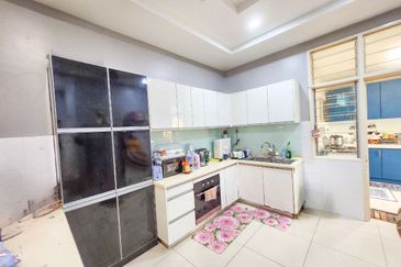 Cheapest Unit 2 Storey Terrace Cluster D Alpinia Bandar 16 Sierra Puchong