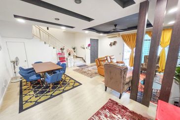 Cheapest Unit 2 Storey Terrace Cluster D Alpinia Bandar 16 Sierra Puchong