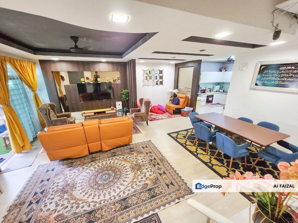 Cheapest Unit 2 Storey Terrace Cluster D Alpinia Bandar 16 Sierra Puchong, Selangor, Puchong