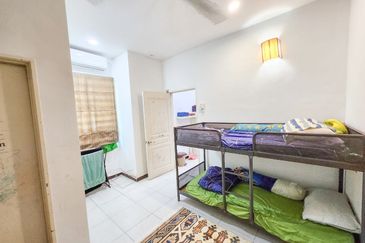 Cheapest Unit 2 Storey Terrace Cluster D Alpinia Bandar 16 Sierra Puchong