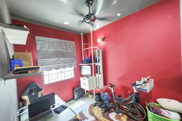 Cheapest Unit 2 Storey Terrace Cluster D Alpinia Bandar 16 Sierra Puchong