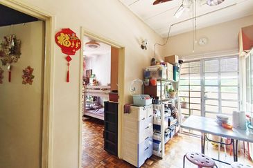 Corner Lot Double Storey Anggerik Doritis Kota Kemuning