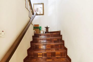 Corner Lot Double Storey Anggerik Doritis Kota Kemuning