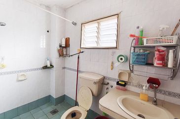 Corner Lot Double Storey Anggerik Doritis Kota Kemuning