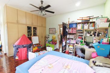 Corner Lot Double Storey Anggerik Doritis Kota Kemuning