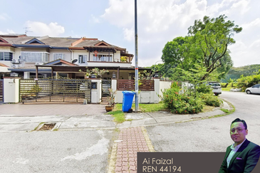 Corner Lot Double Storey Anggerik Doritis Kota Kemuning